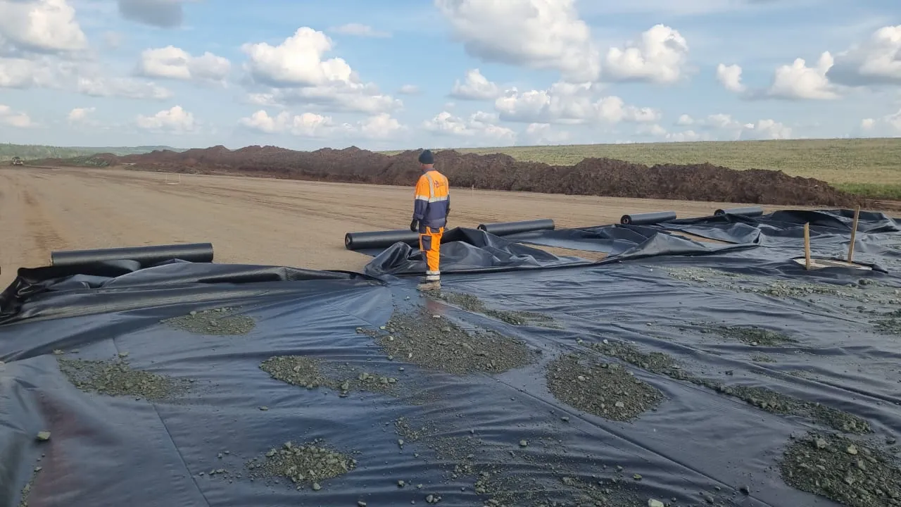 Георешетка и геотекстиль SINTEX для армирования основания
